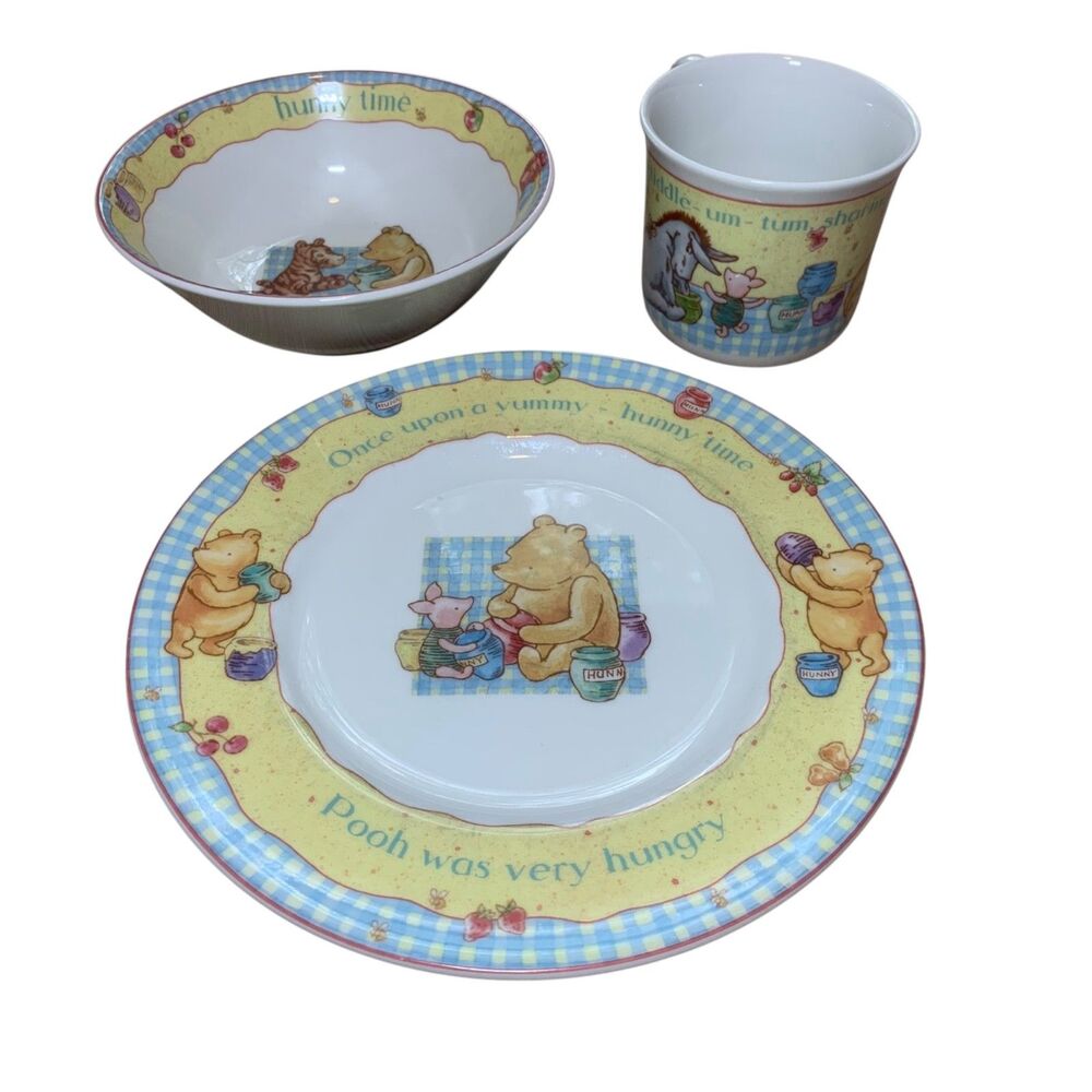 Vintage Disney Royal Doulton Winnie The Pooh Childrens Dish Set Plate Bowl Mug